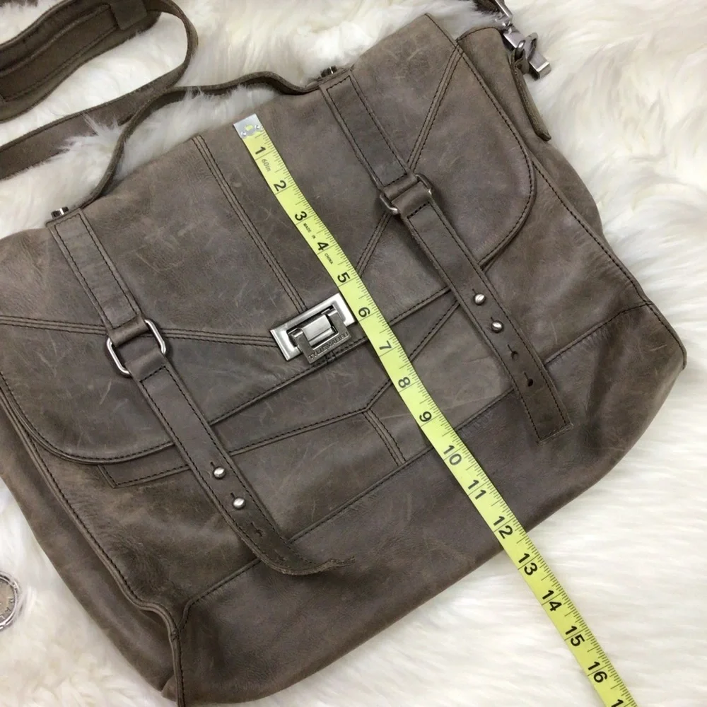Tylie Malibu Y2K Brown Leather Laptop Messenger Bag